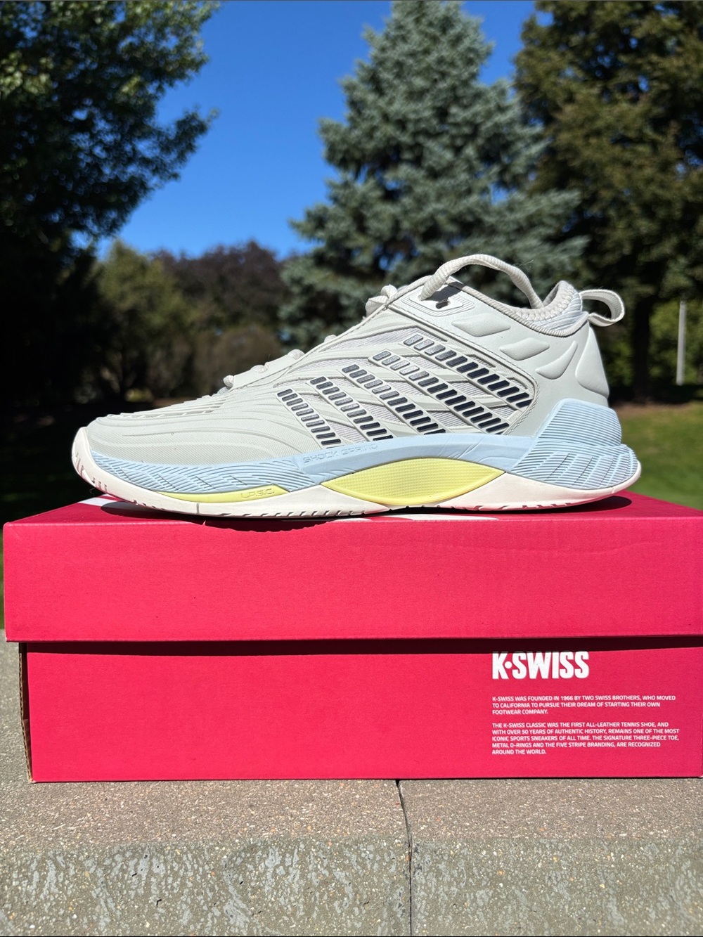 K-Swiss women’s Hypercourt Supreme 2 pale grey and blue shoes size 8, with box